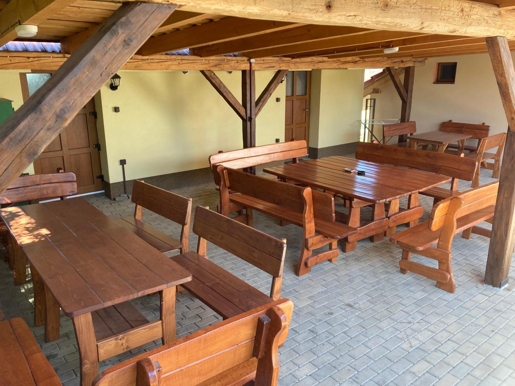 Apartmany S Klimatizaci - Penzion U Kudlacku Pouzdrany Buitenkant foto